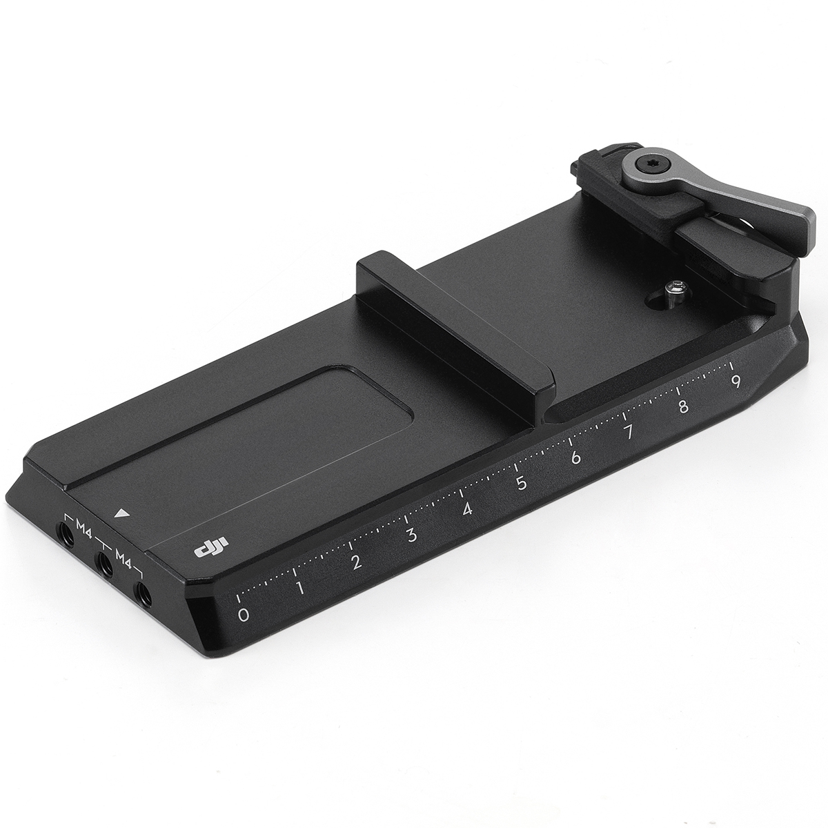 Dolna płytka mocująca DJI RS 4 ustawiona pod kątem